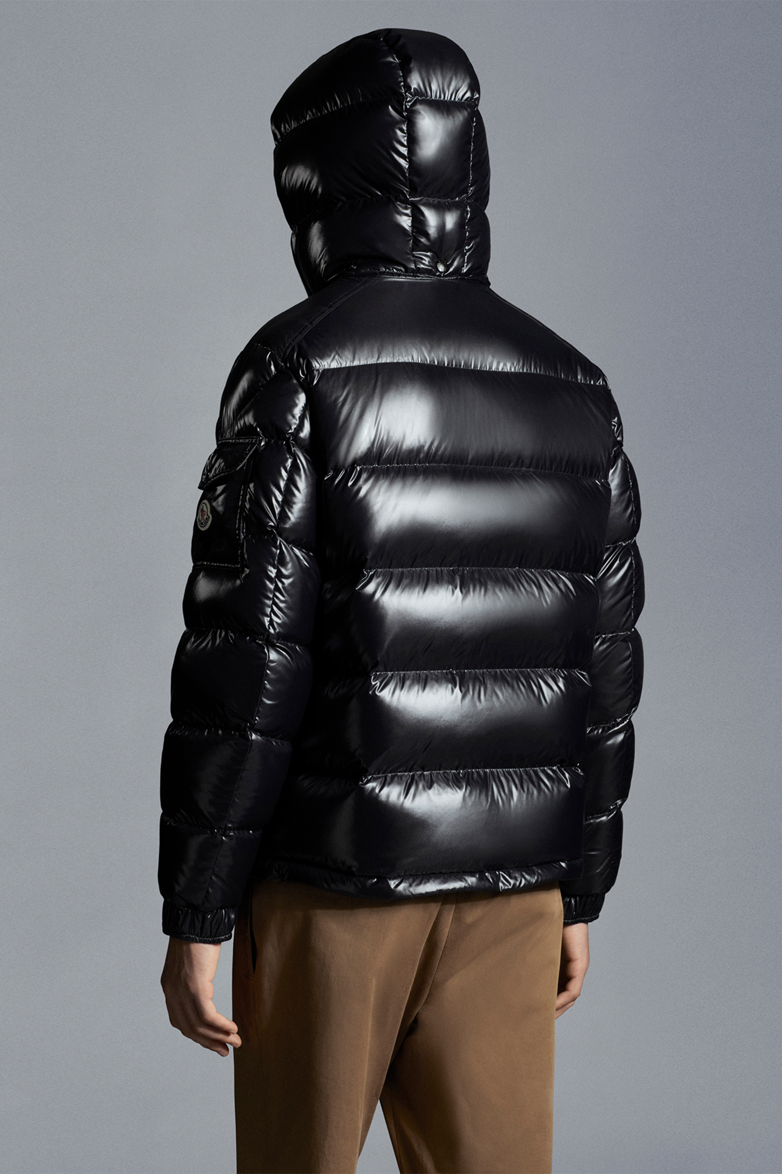 Moncler Maya短款男士羽绒服夹克外套