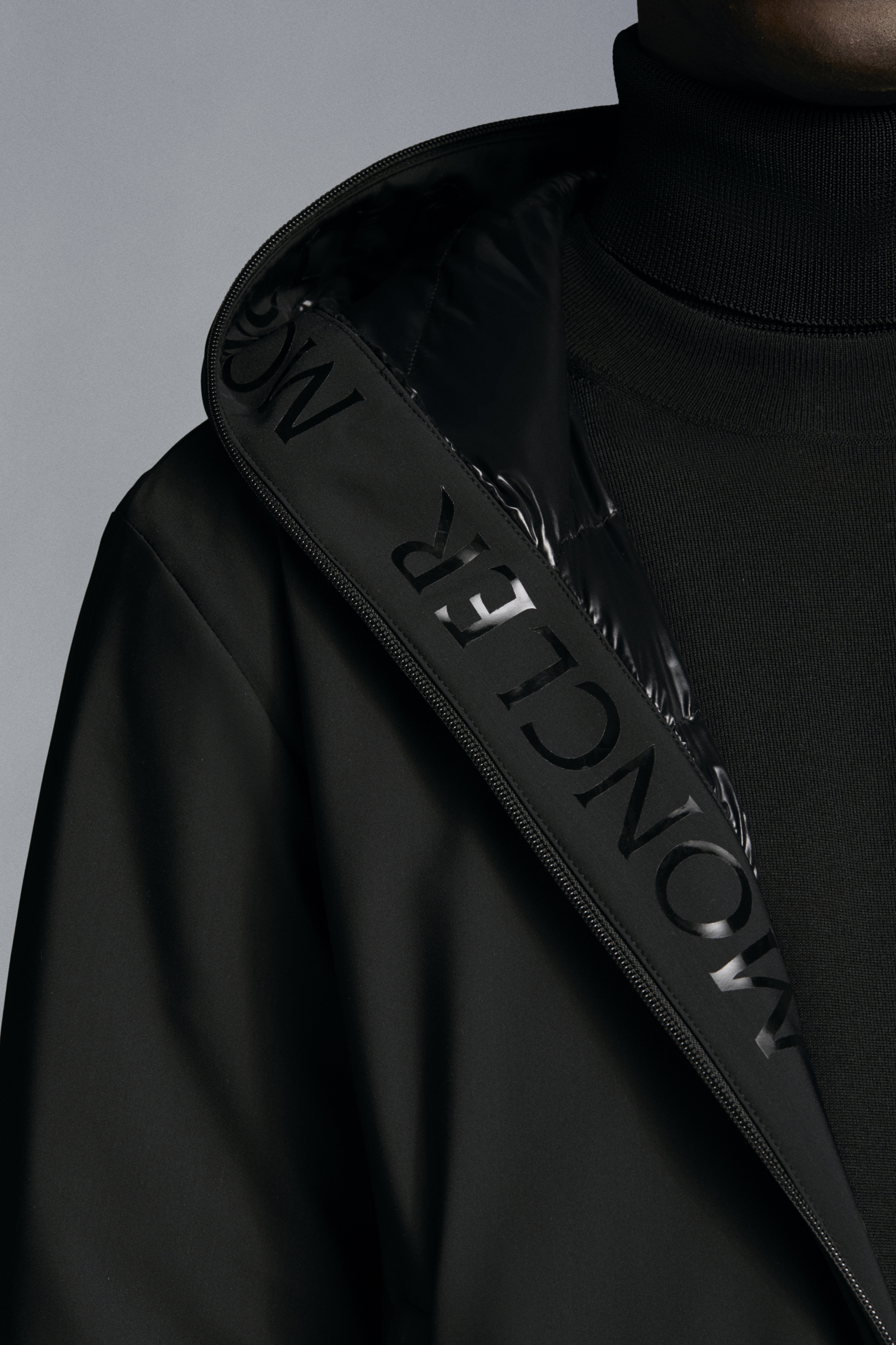 Lioret 软壳连帽羽绒夹克外套– 夹克– 男装| Moncler 盟可睐