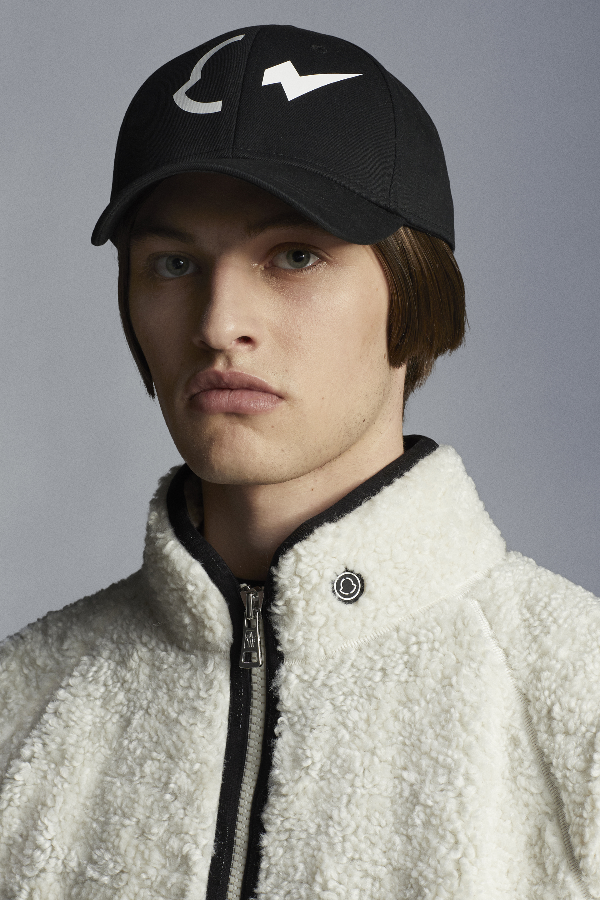 轻薄大号商标开衫– Moncler x Frgmt – Genius | Moncler 盟可睐