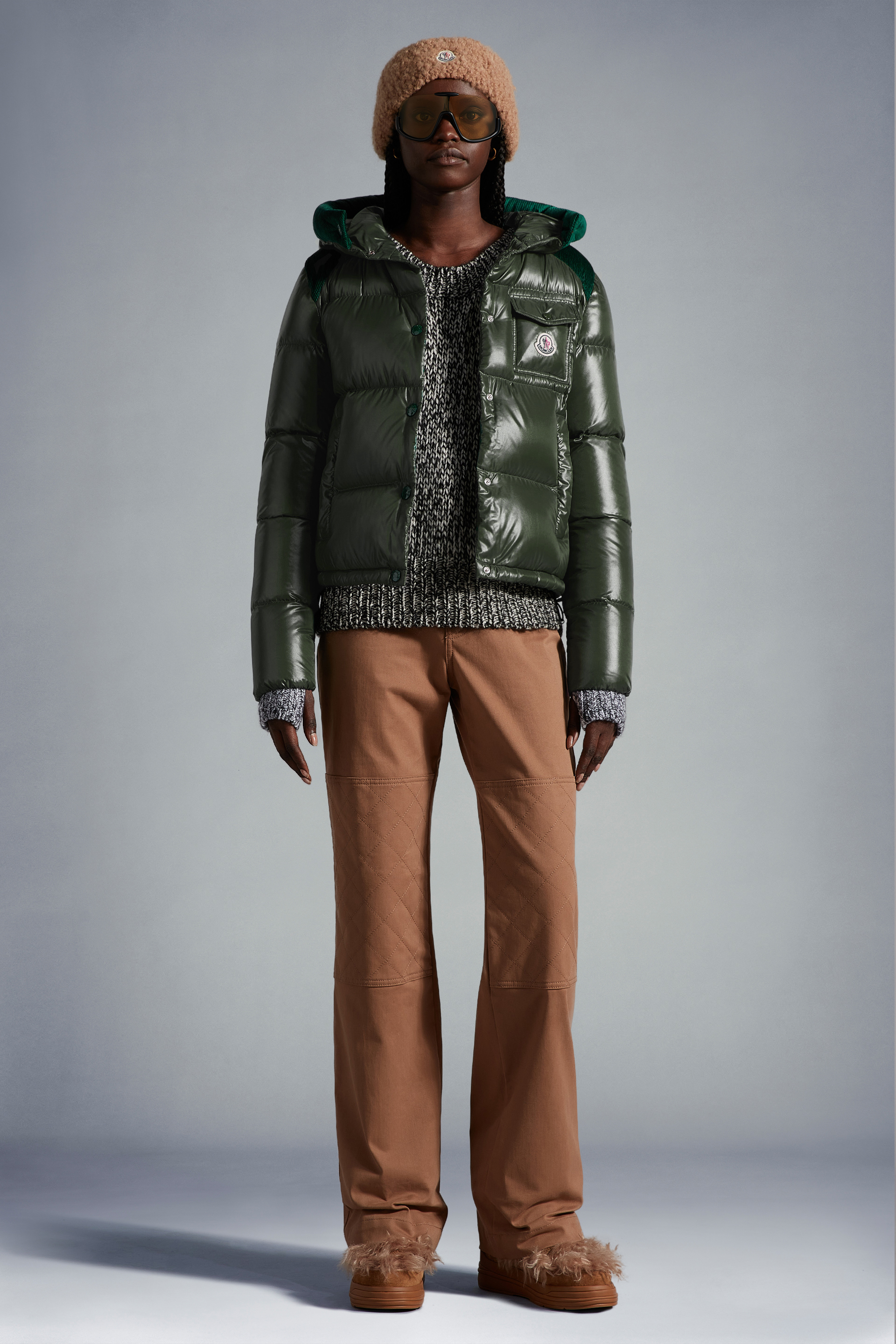 Moncler 盟可睐中国官方网站- 羽绒服,外套,卫衣,风衣,夹克 Moncler 盟可睐中国官方网站- 羽绒服,外套,卫衣,风衣,夹克
