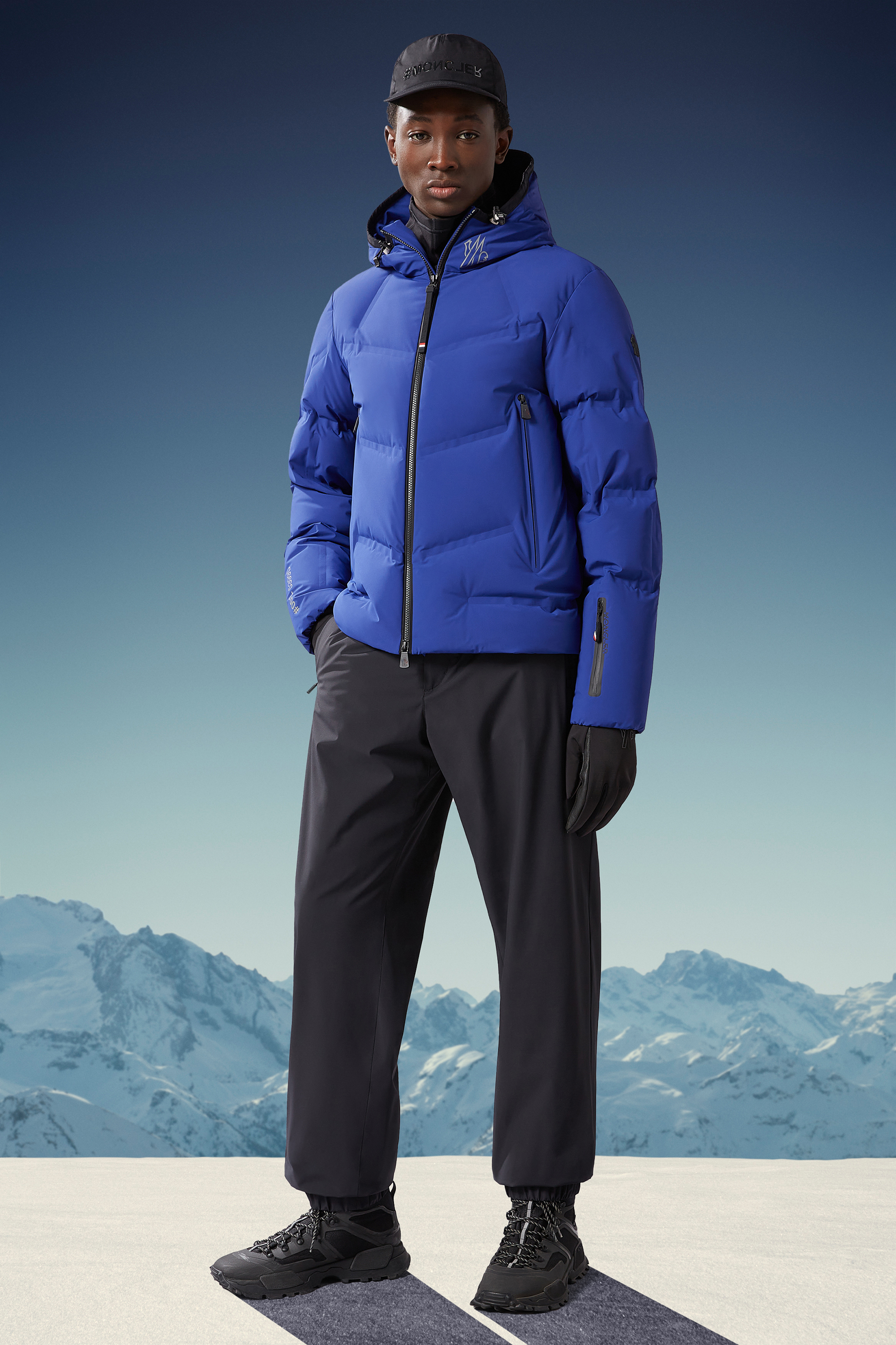 Arcesaz冬季短款男士羽绒服夹克外套– 短款羽绒服– 男装| Moncler