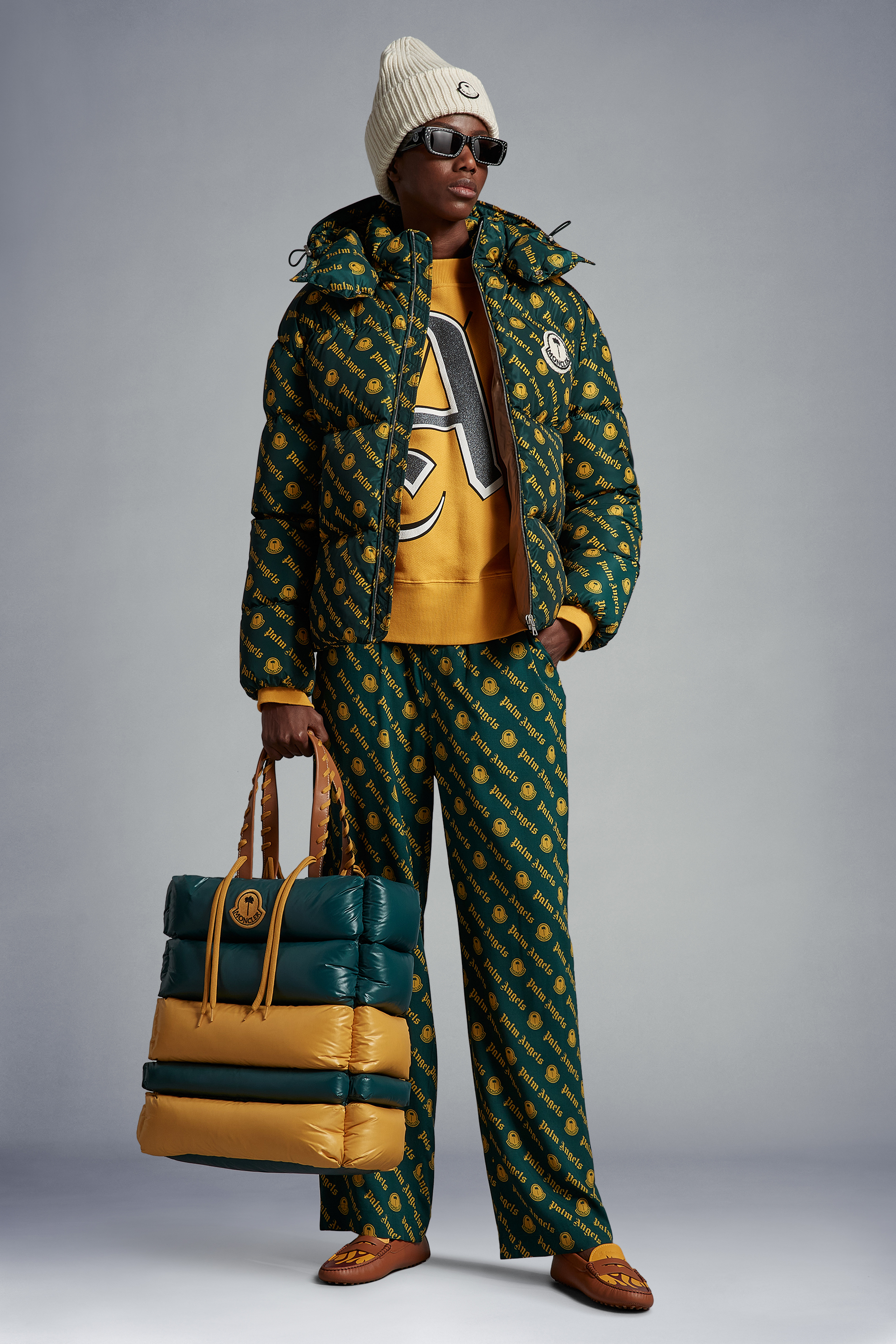 Thompson男女款短款冬季羽绒服夹克外套黄色& 绿色– Moncler x Palm 