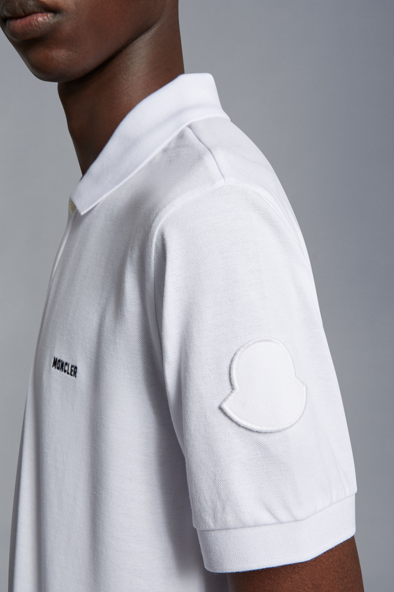 男士标识短袖polo衫 光学白 – polo衫和t恤 – 男装 | moncler
