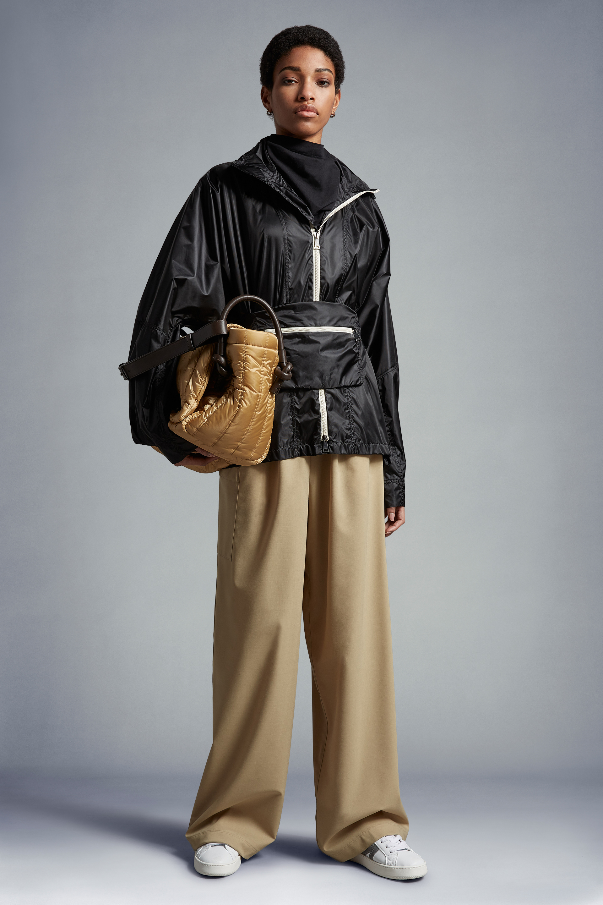 Moncler 盟可睐中国官方网站- 羽绒服，外套，卫衣，风衣，夹克