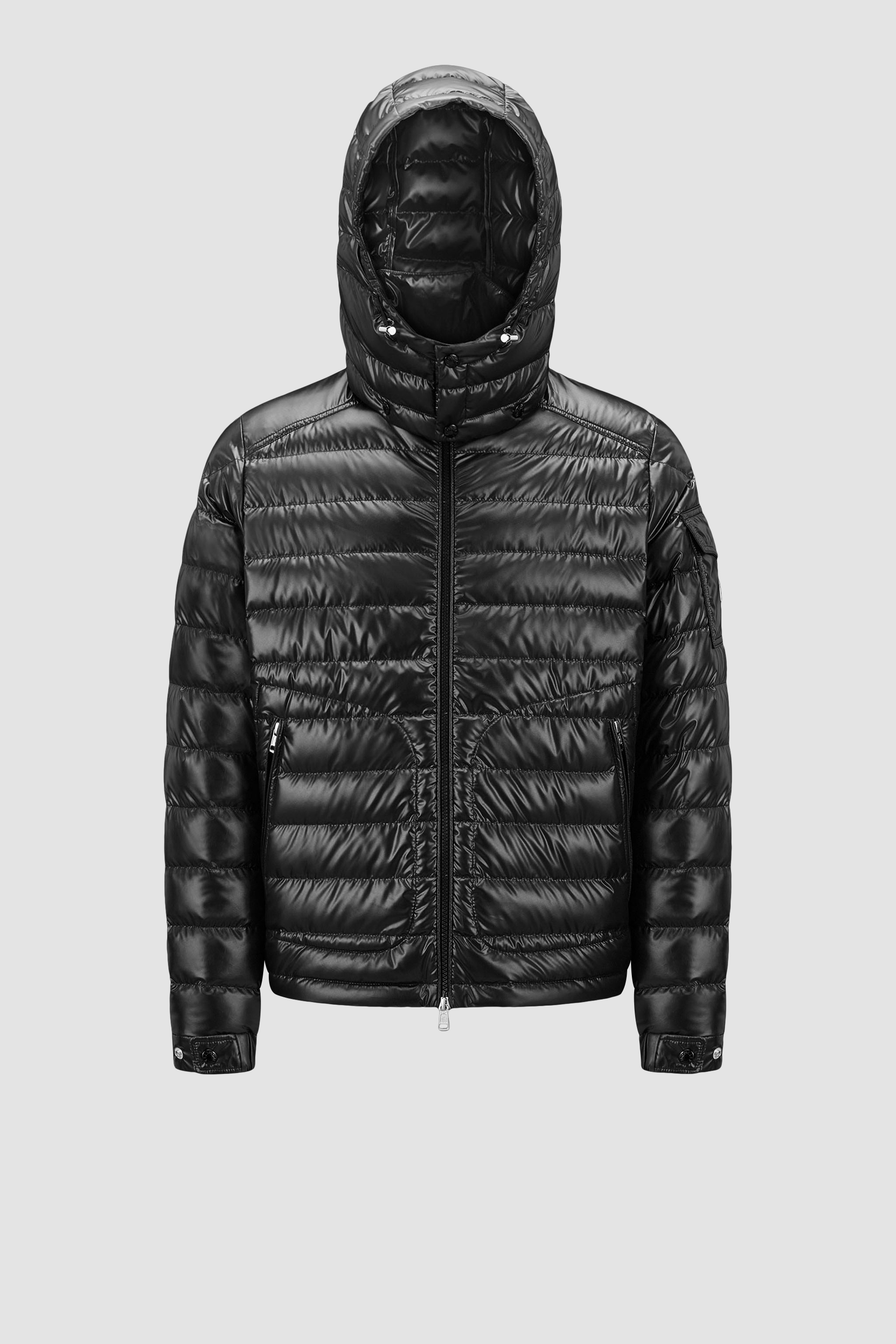 Moncler 盟可睐中国官方网站- 羽绒服，外套，卫衣，风衣，夹克