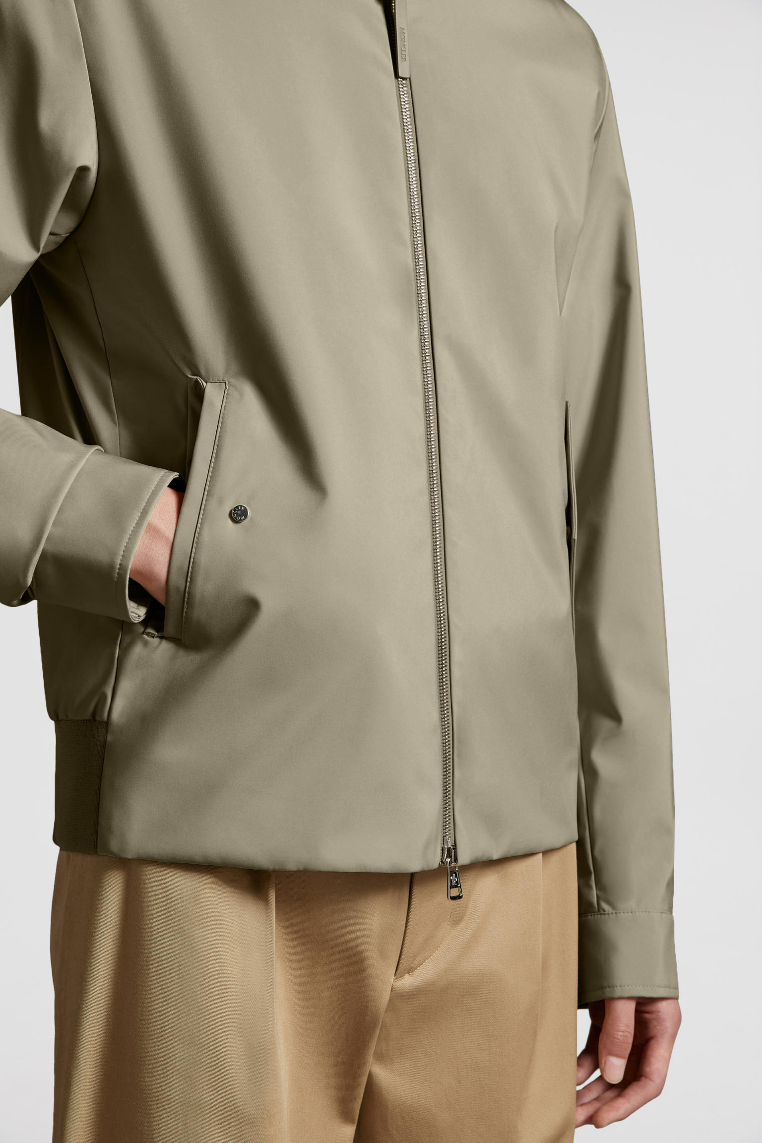 chaberton男士夹克外套 米色 – 薄款外套和风衣 – 男装 | moncler