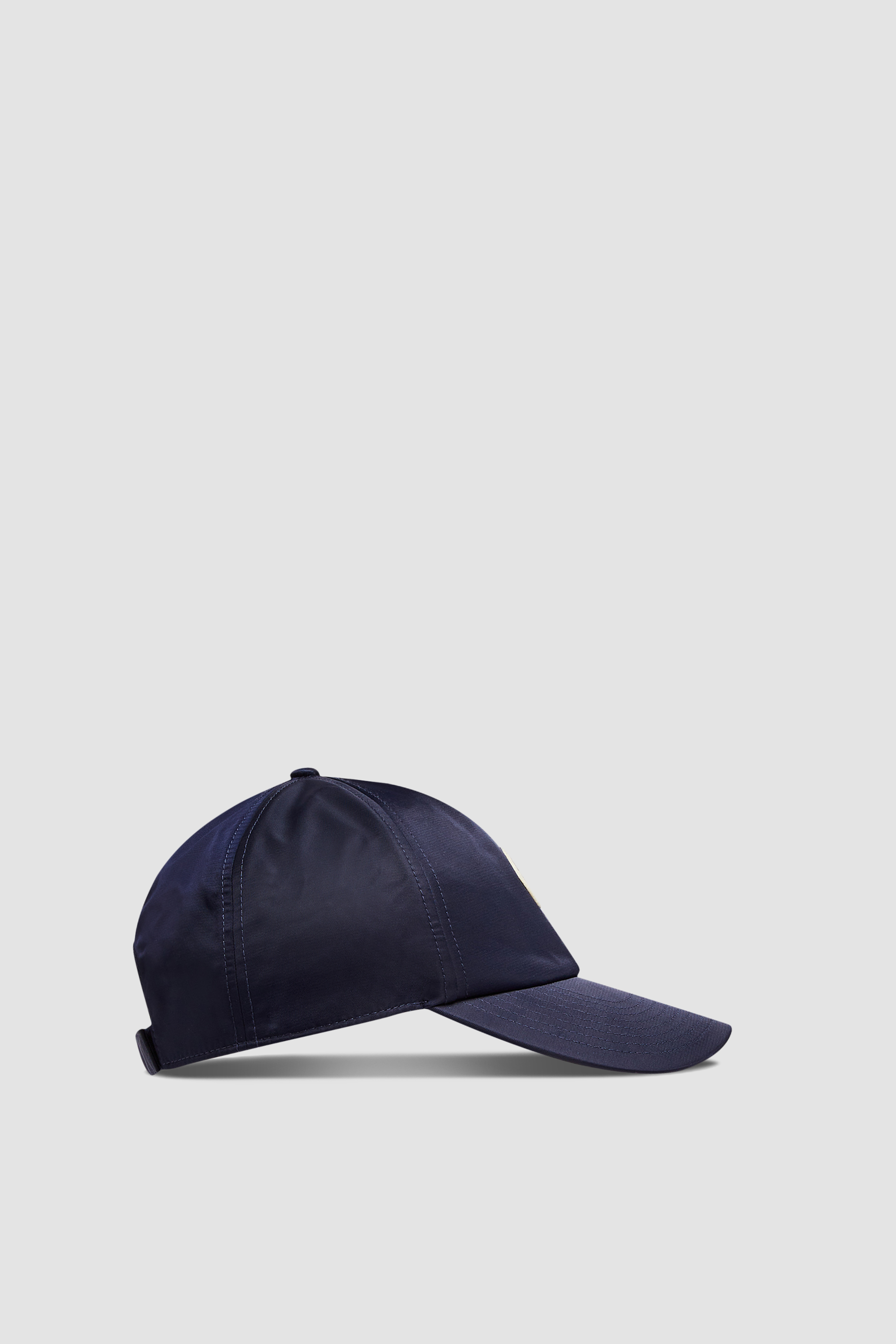 帽子和贝雷帽- 女装- 配饰| Moncler 盟可睐