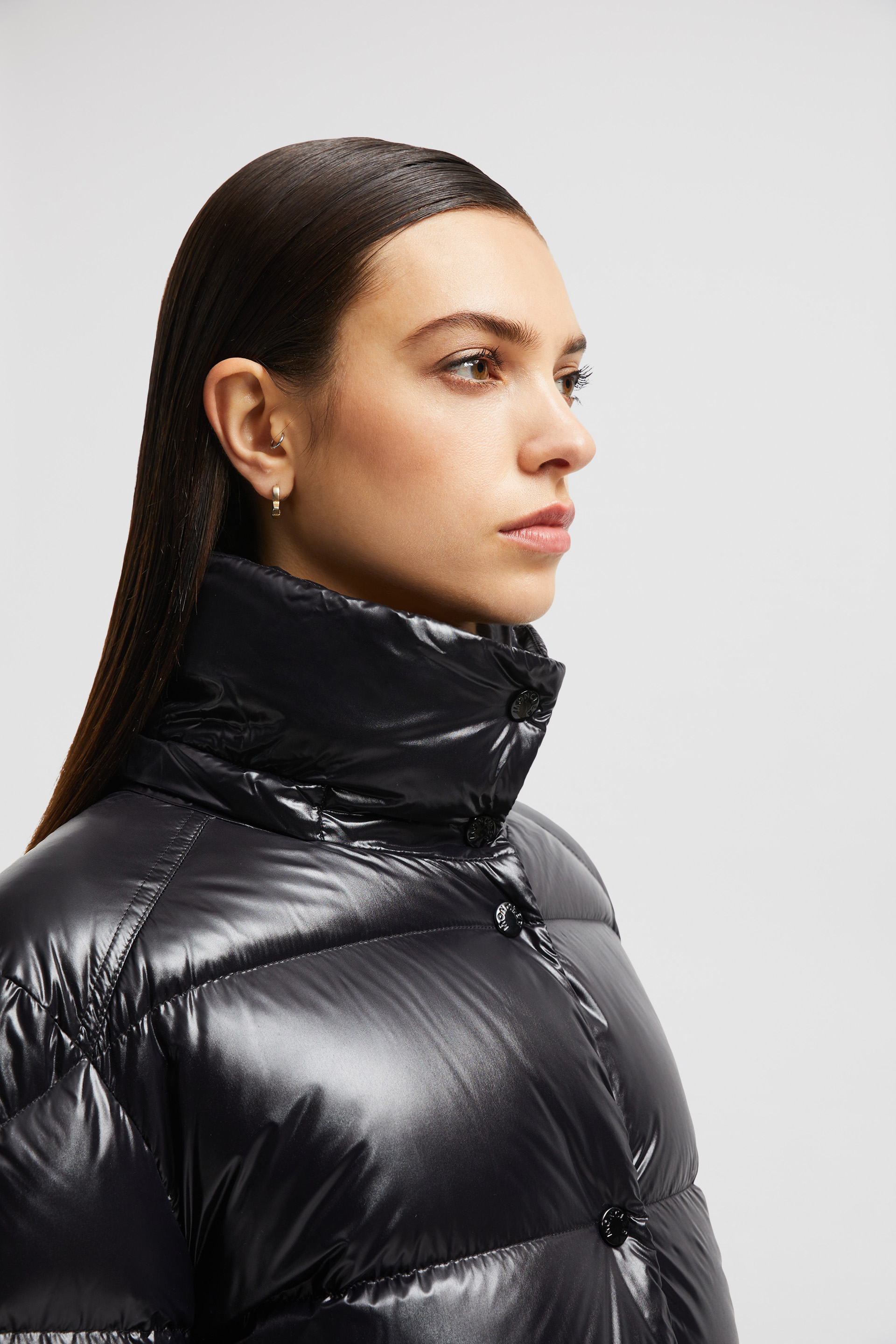 Cavettaz连帽长款羽绒夹克外套黑色– 长款羽绒服– 女装| Moncler