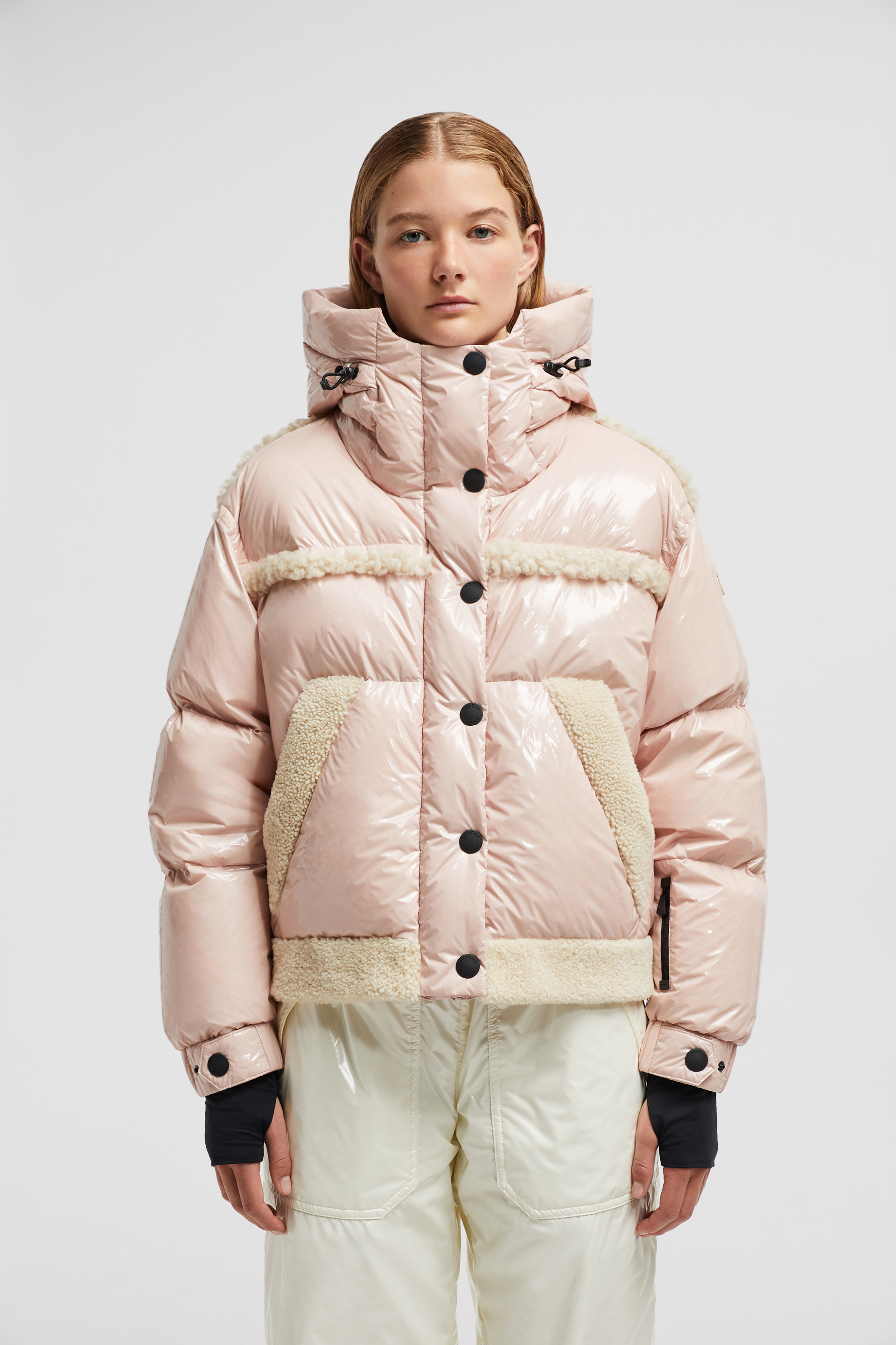 Eibsee连帽羊毛短款羽绒夹克外套– 短款羽绒服– 女装| Moncler 盟可睐