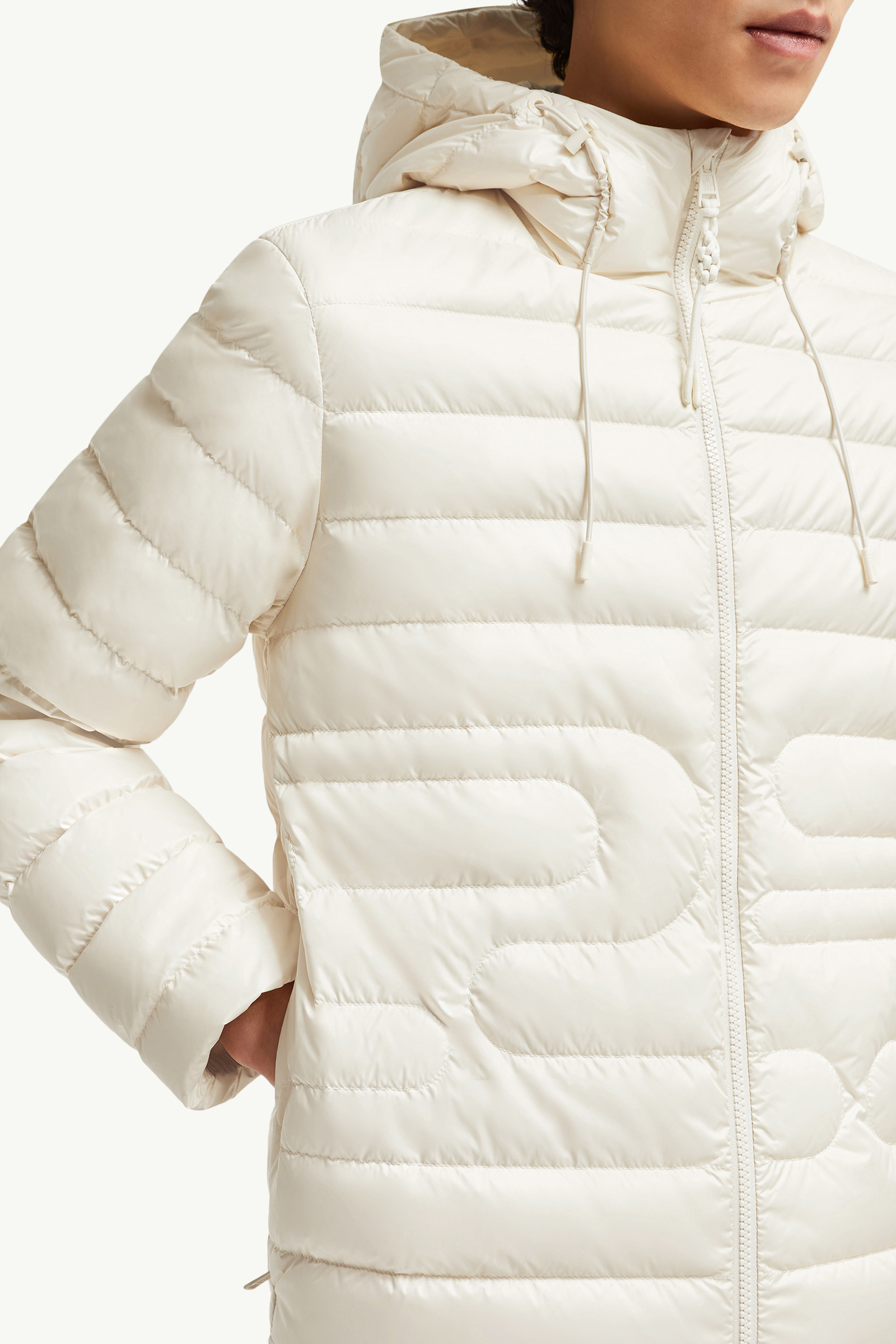 MONCLER ホワイト 140センチ MONCLER モンクレール メンズ ナイロンジャケット CARLES